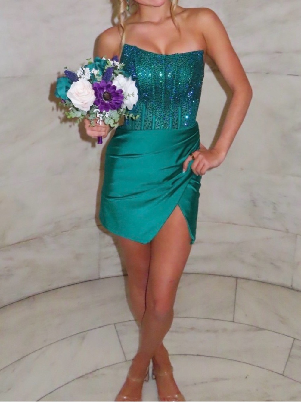 Ashley Lauren HOCO 00 Strapless Mini Dress